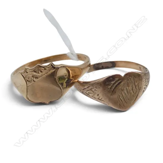2x  9CT SIGNET RINGS 3.8gms SIZE P & S