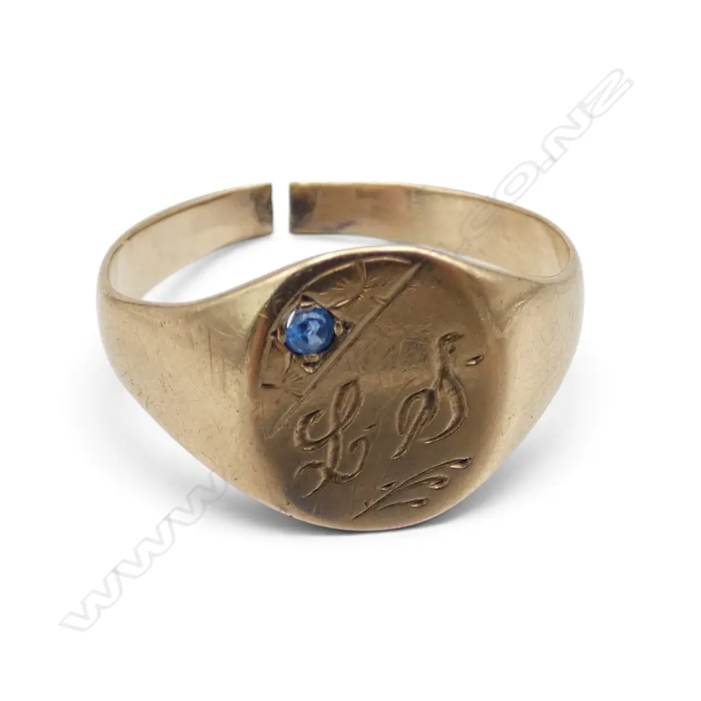 9CT SIGNET RING, SHANK BROKEN 2.8gms Image 1++