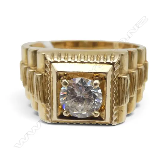 12ct FAUX DIAMOND RING, 10.14gm, SIZE T, stamped 18ct tests as 12ct