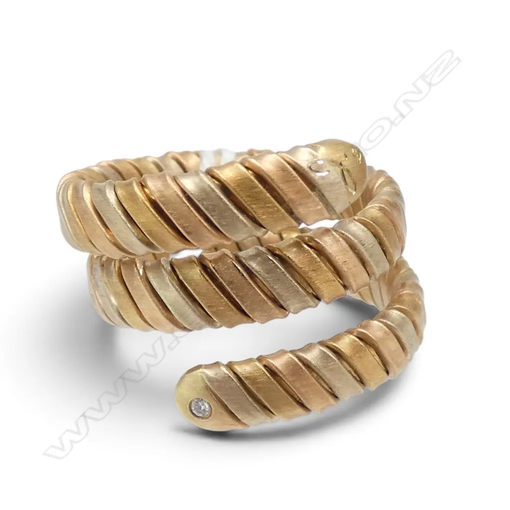 18ct 3 TONED GOLD SNAKE STYLE RING w DIAMOND, 8.66gm, 'J's' Hong Kong, Sz N Image 1++