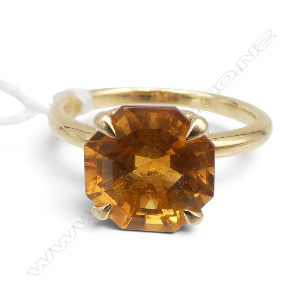 18CT CITRINE OCTAVIA RING 3.7gms WITH VALUATION SIZE P1/2 Image 1++