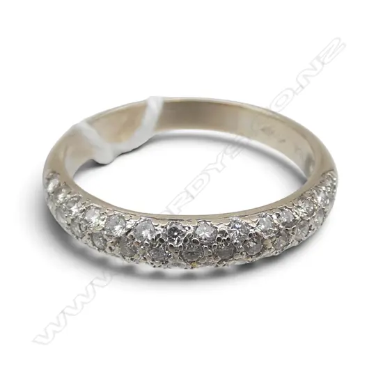 18ct W/GOLD & 43 DIAMOND DRESS RING, G-H, SI1 - I1, SIZE K, 2.17gms VALUATION
