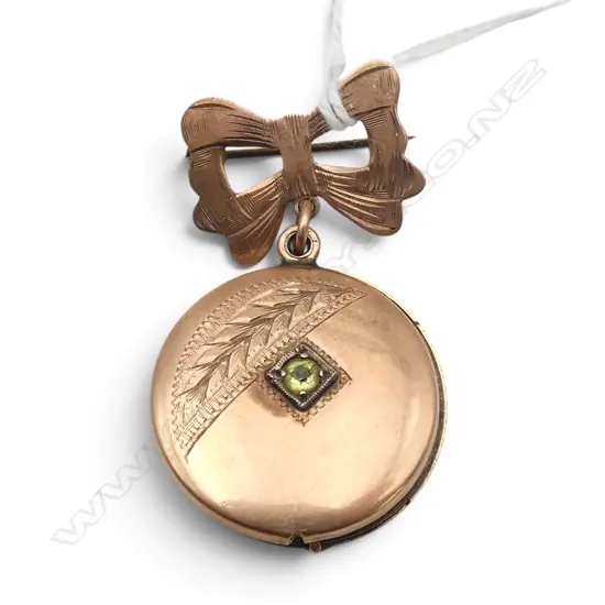 9ct GOLD LOCKET BROOCH 7gms
