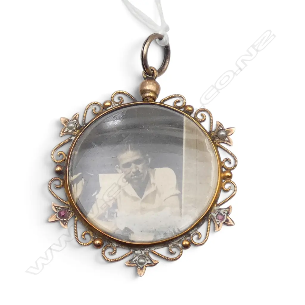 EDWARDIAN 9ct GOLD & GEM SET PHOTO LOCKET glazed 8.8gms Image 1++