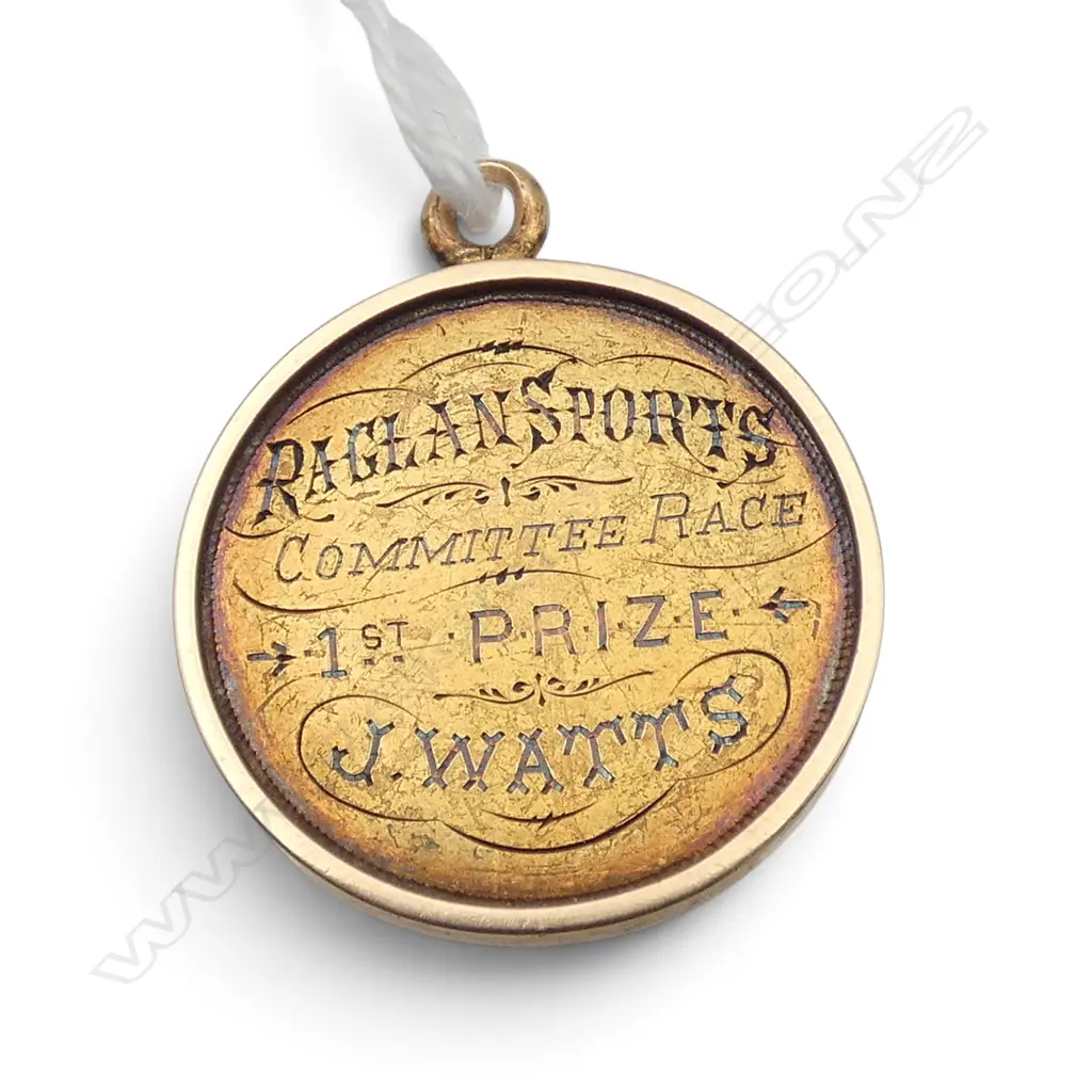 1891 9ct GOLD 'RAGLAN SPORTS COMITTEE RACE 150 Yards HDCP. 1st Prize J.WATTS'. 7.4GMS Image 1++