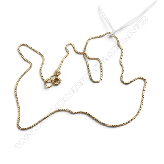 18ct GOLD BOX CHAIN, 3.84gm, L.44mm, 'J's' Hong Kong