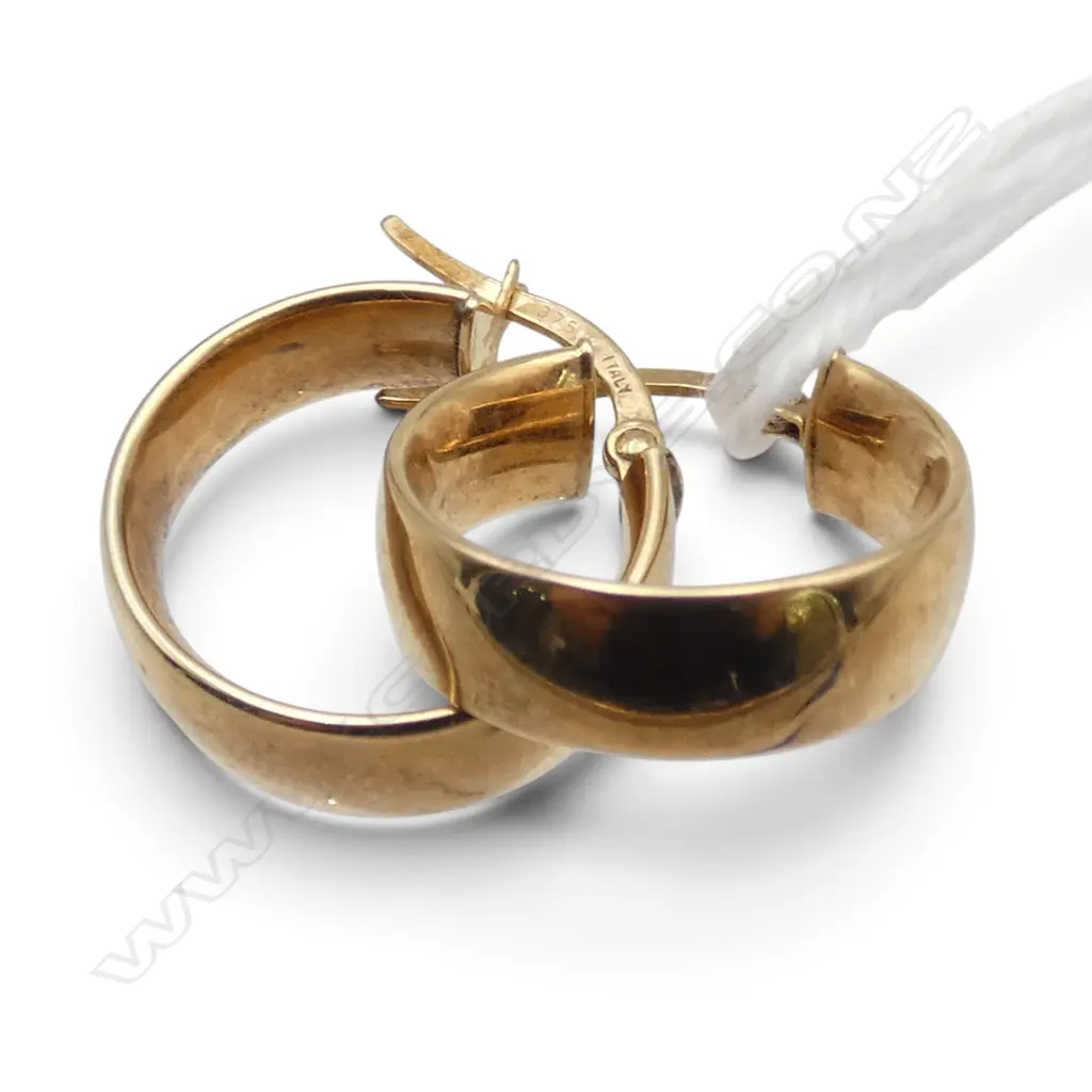 PR 9CT EARRINGS 1.7gms Image 1++