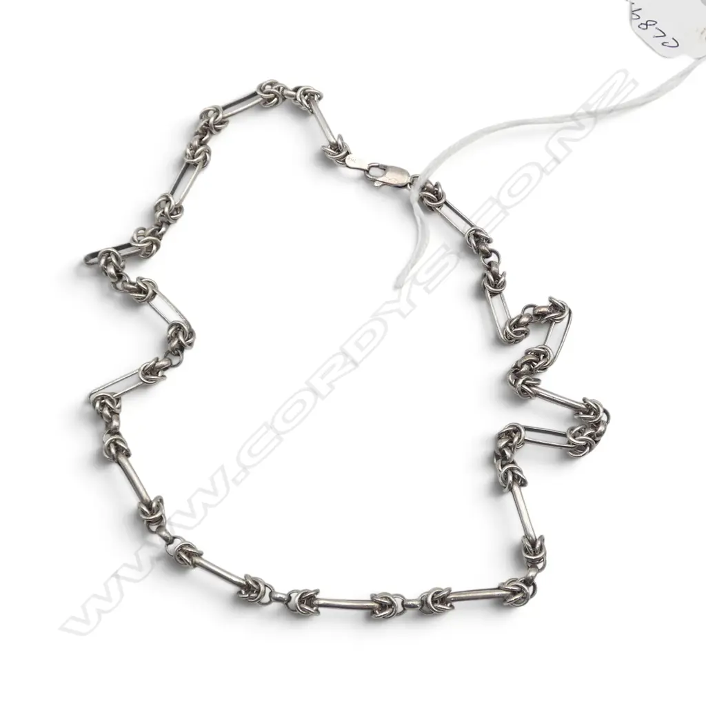 SILVER TROMBONE LINK CHAIN NECKLACE, 23.26gm, L.440mm Image 1++