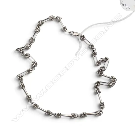 SILVER TROMBONE LINK CHAIN NECKLACE, 23.26gm, L.440mm