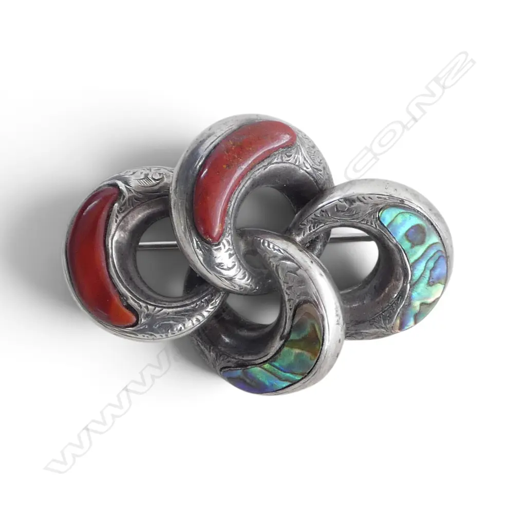 SILVER & ABALONE BROOCH, CELTIC DESIGN W.52mm Image 1++