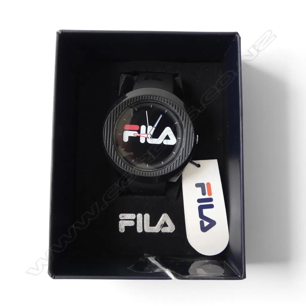 BOXED FILA WRISTWATCH Image 1++