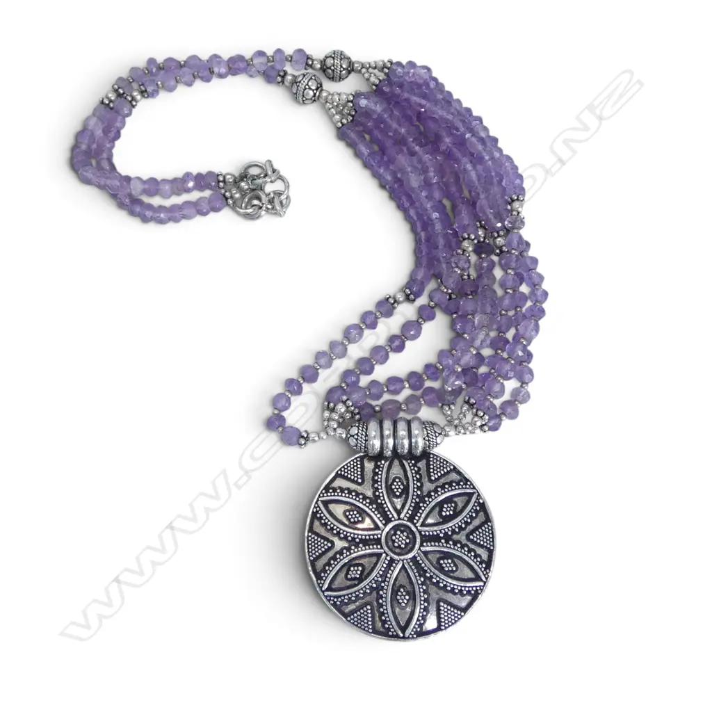925 SILVER DECORATIVE DISC PENDANT on 4 strand amethyst bead necklace Image 1++