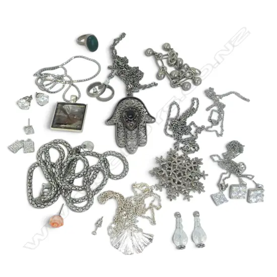 ASSORTED SILVER TONED COSTUME NECKLACES AND EARRINGS INCLUDES A SILVER & MALACITE RING