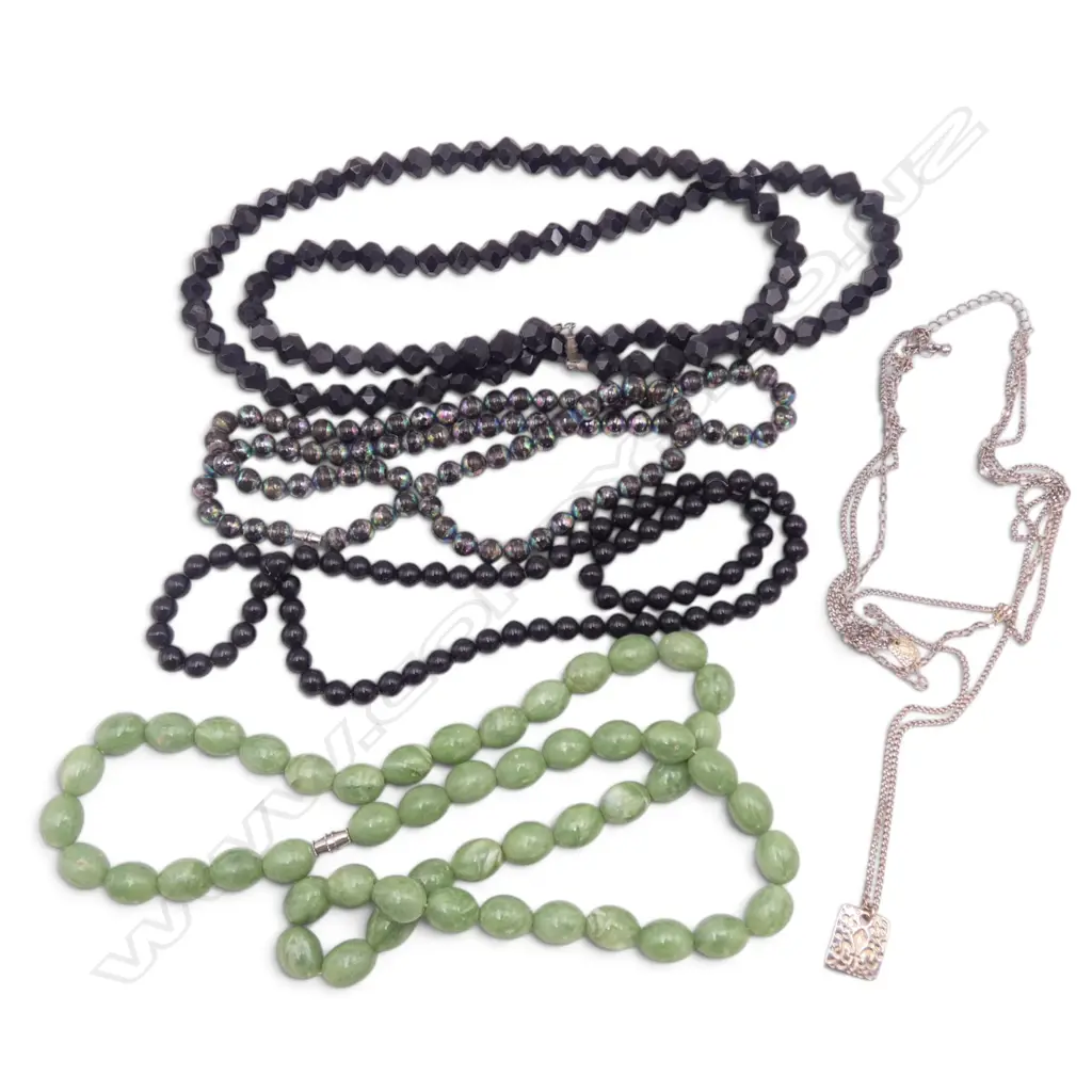BAG LOT BEAD NECKLACES  Image 1++
