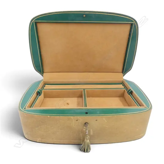 VINTAGE ITALIAN LEATHER JEWELLERY BOX, LIFT OUT COMPARTMENT W. KEY, L.265mm, W.165mm, H.75mm