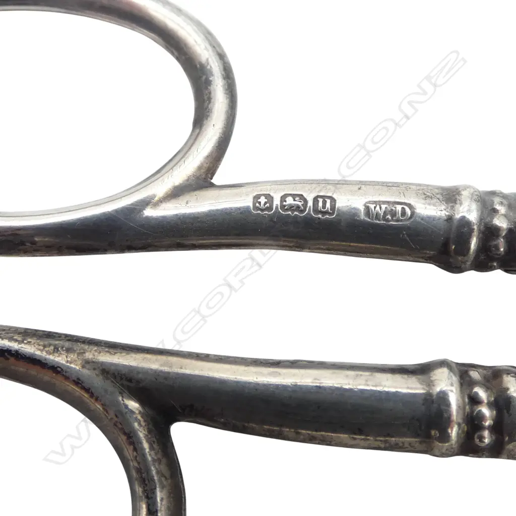 STG SILVER HANDLED SCISSORS & SHOEHORN, B'HAM 1919 & B'HAM 1905, L.110-145mm   Image 1++