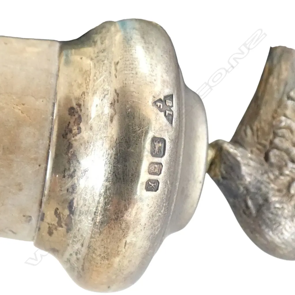 SILVER London 1984 TOPPED BOTTLE STOPPER with bird. Wings raised. Cork attached Image 1++