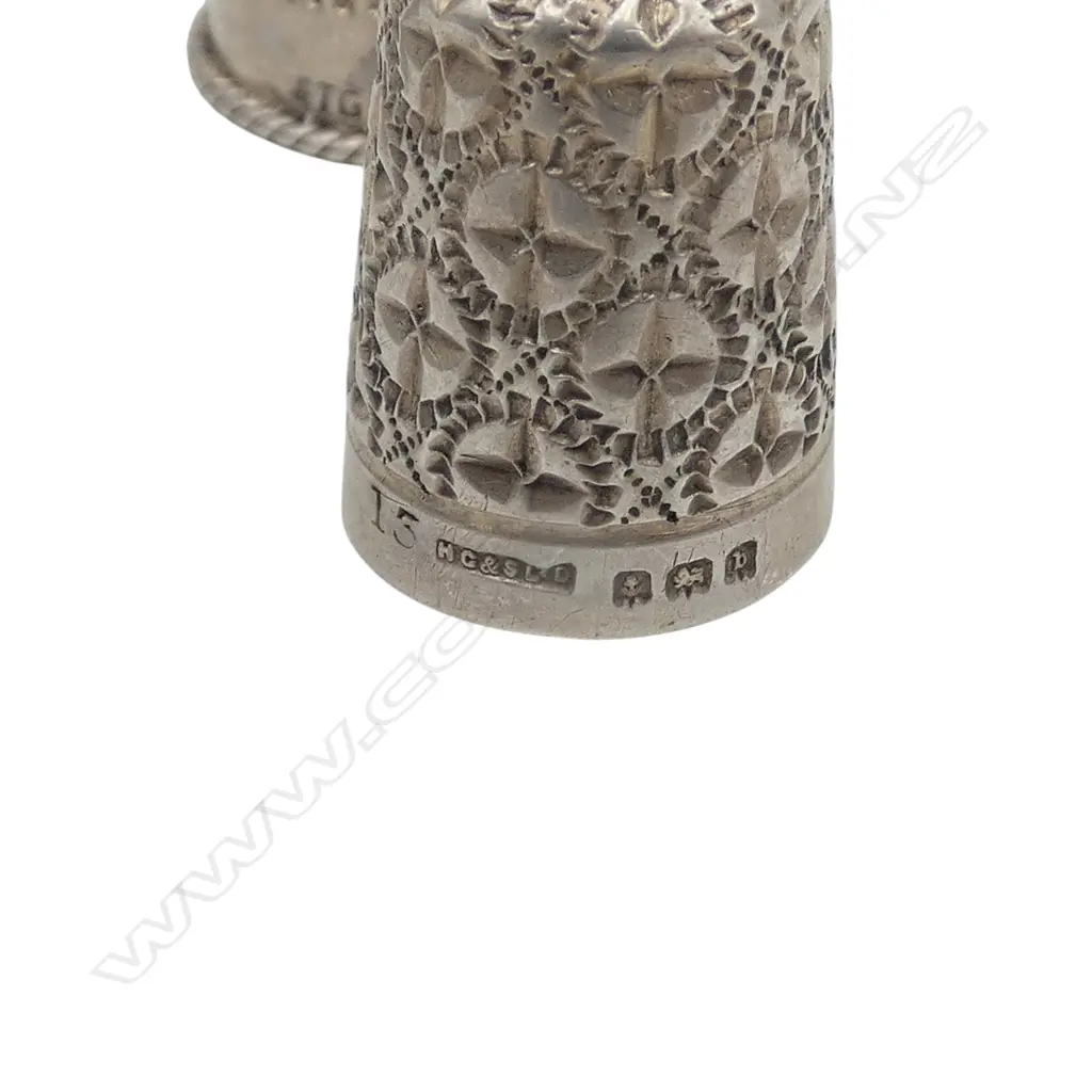 4 STG SILVER THIMBLES B'HAM 1903 etc, 19gms, 2 with dents at opening Image 1++