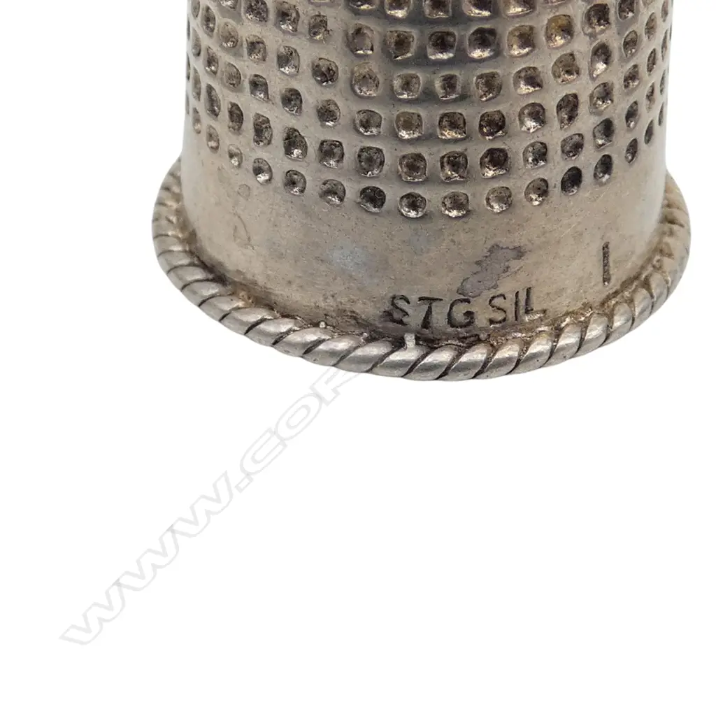 4 STG SILVER THIMBLES B'HAM 1903 etc, 19gms, 2 with dents at opening Image 1++