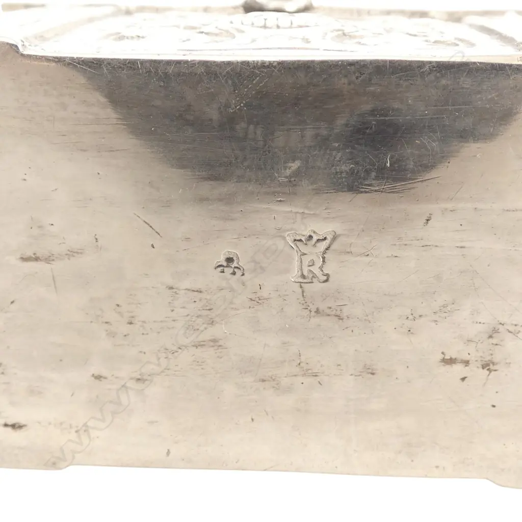 STG SILVER LIDDED CONTAINER, IMPORT MARKS FOR LONDON 1891 W.100mm 128gms Image 1++