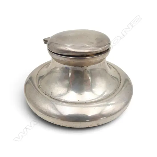 STG SILVER INKWELL, B'HAM 1926 MAPPIN & WEBB (rubbed hallmarks), weighted base, Dia.122mm