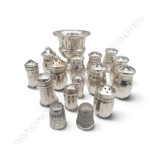 ASST. STG SILVER SHAKERS & THIMBLES 87gms + WEIGHTED SILVER CUP