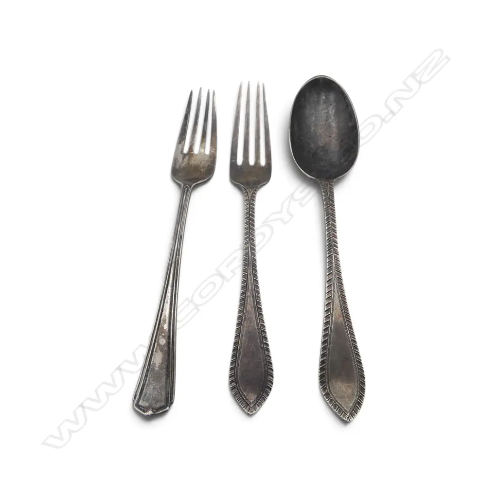 3 PCES STG SILVER UTENSILS 71gms Image 1++
