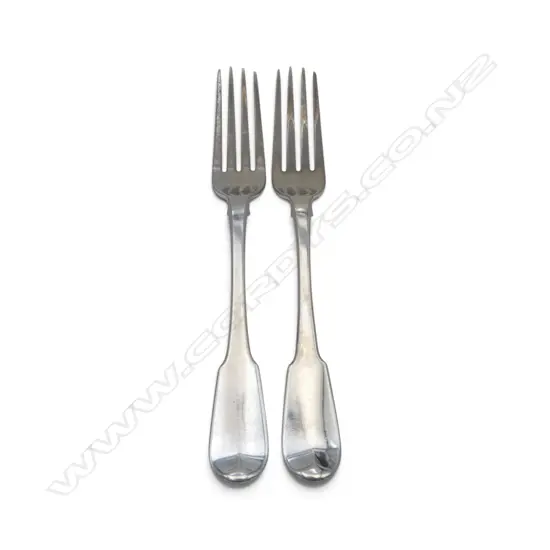 2 GEORGIAN STG SILVER TABLE FORKS, LONDON 1819, 138gms