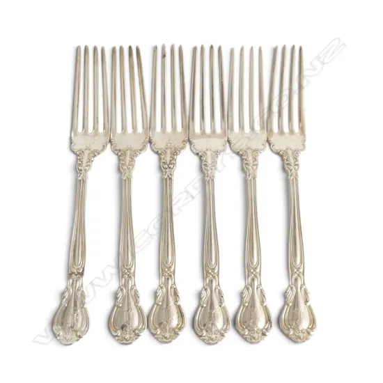 6 STERLING SILVER LUNCHEON FORKS (1 REPAIRED) L.175mm 253gms