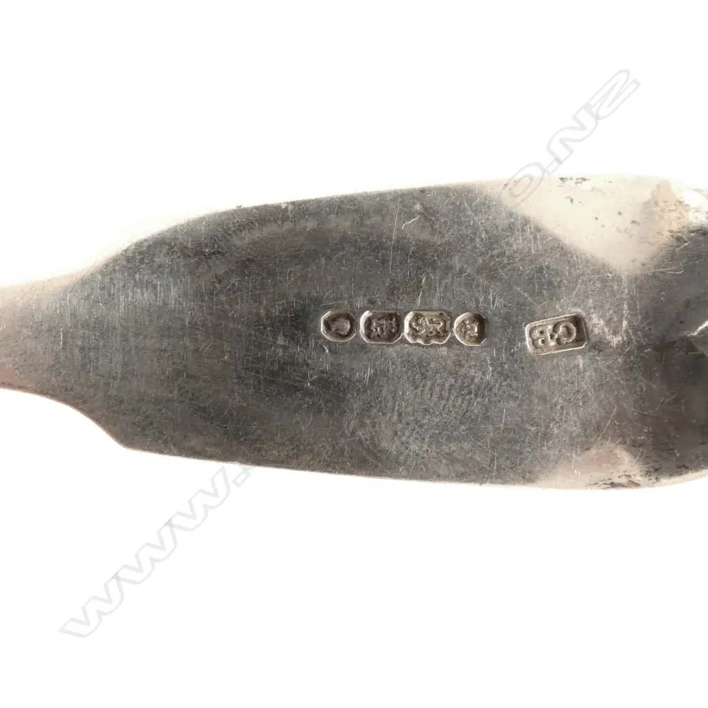STG SILVER SAUCE LADLE + TONGS + PR TEASPOONS + JAM SPOON. 145gms Image 1++