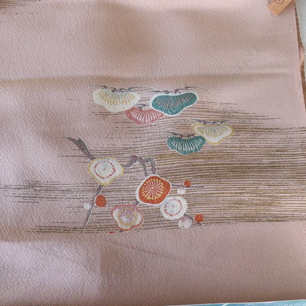 Unused 1980's NISHIJIN TEXTILE (Kyoto) JAPANESE SILK ROLL. L.12m. W.360mm. New old stock Image 1++