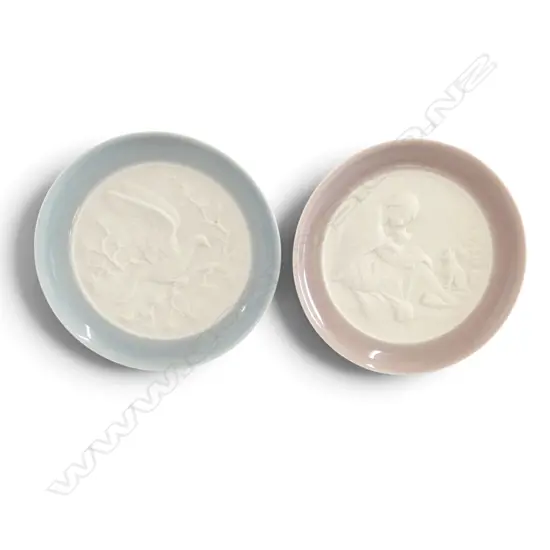 2 BOXED LLADRO PIN DISHES Dia.100mm