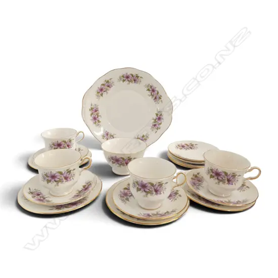 PART QUEEN ANNE TEASET  FLORAL PAT