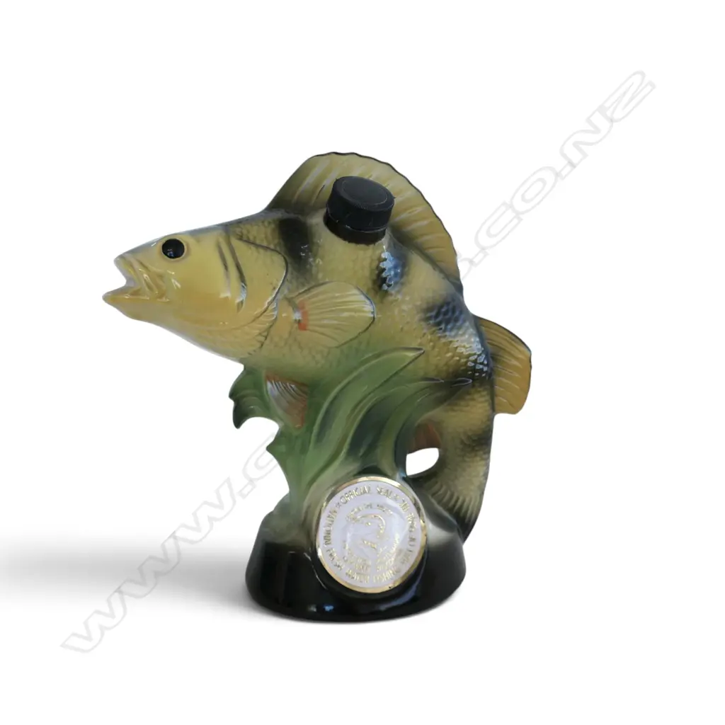 JIM BEAM TROUT DECANTER REGAL CHINA H240MM Image 1++