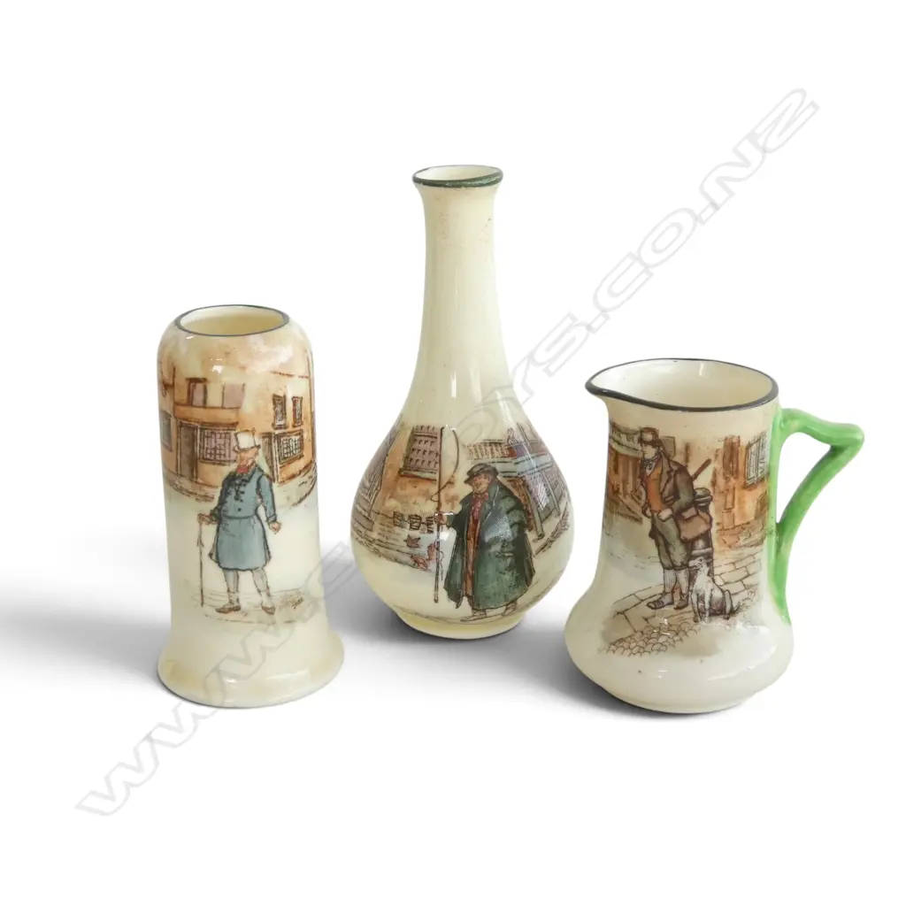 3 ROYAL DOULTON DICKEN'S WARE MINIATURES, H.65-100mm Image 1++