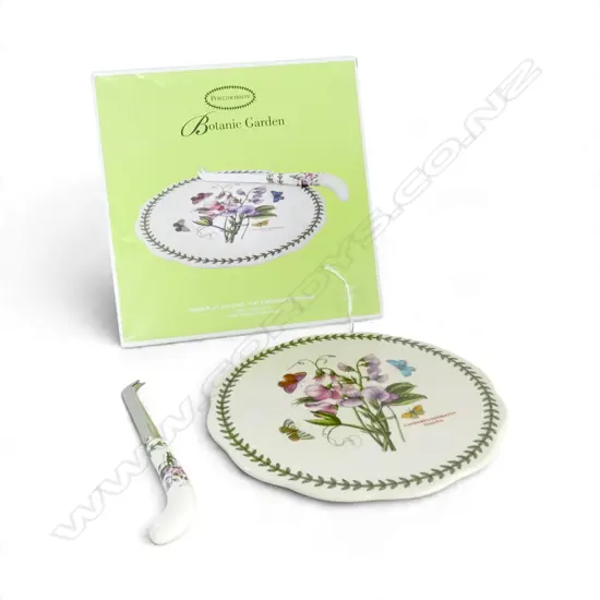 BOXED PORT MERION 'BOTANIC GARDEN' CHEESE PLATE & KNIFE