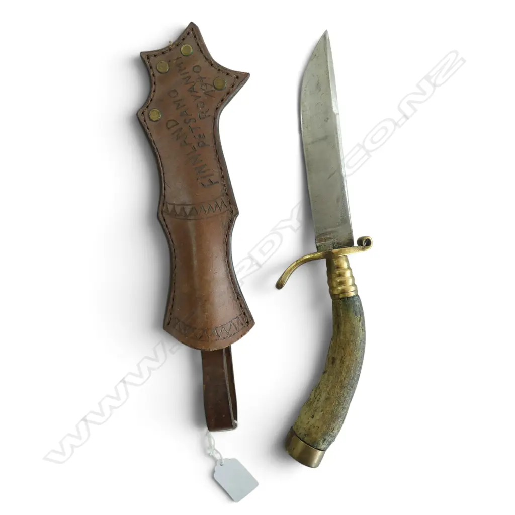 VINTAGE TOME FETEIRA PORTUGAL HUNTING KNIFE carved bone handle, brass guard, leather sheath w. embossed lettering 'FINNLAND PETSAMO ROVANIMI 1940' L.415mm Image 1++
