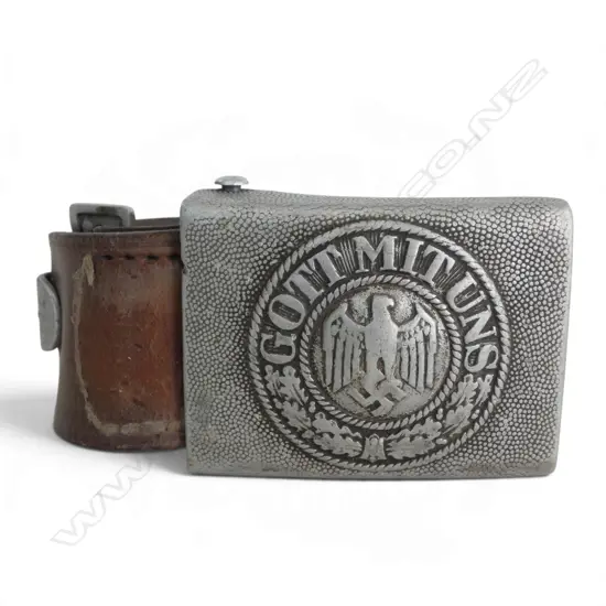 WWII GERMAN ARMY ALUMINIUM BELT BUCKLE W. LEATHER ATTACHMENT 