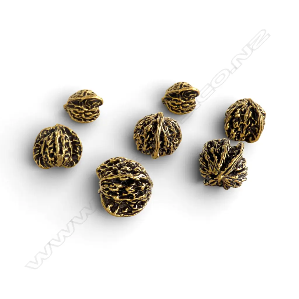 7 BRASS WALNUTS L.40mm Image 1++