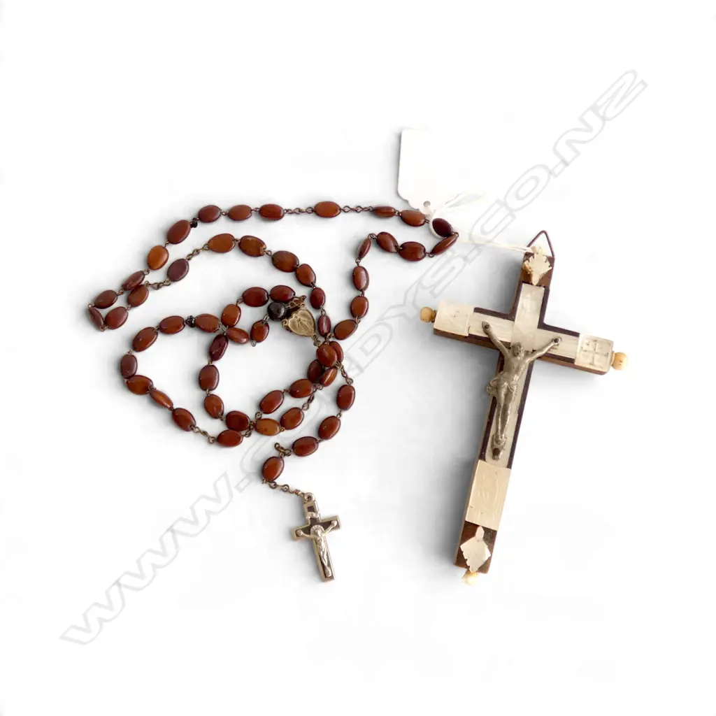 ROSARY & CRUCIFIX Image 1++