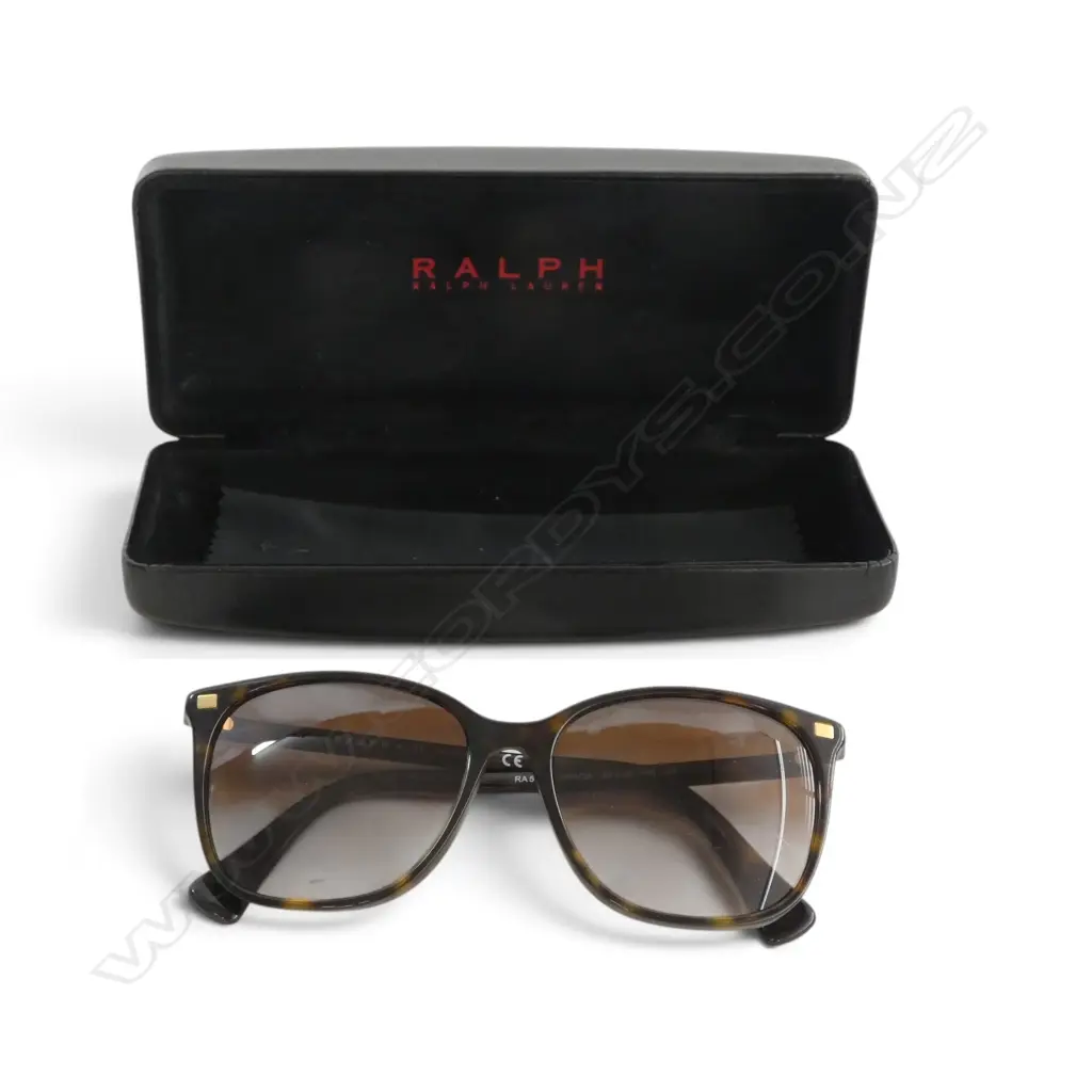 PR RALPH LAUREN SUNGLASSES, CASED AS NEW Image 1++