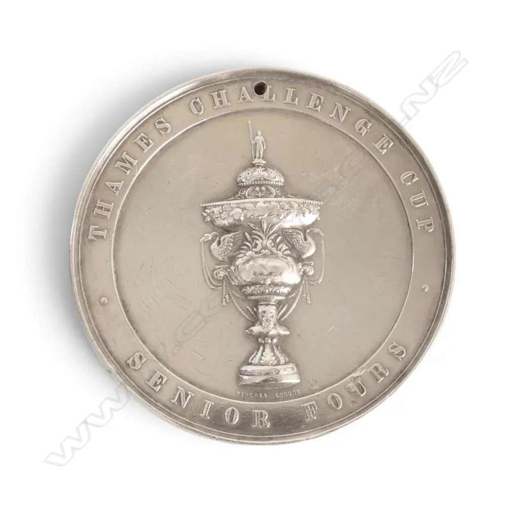 999 SILVER MEDAL, METROPOLITAN AMATEUR REGATTA / THAMES CHALLENGER CUP SENIOR FOURS BY PINCHES LONDON 63mm dia 121gms Image 1++