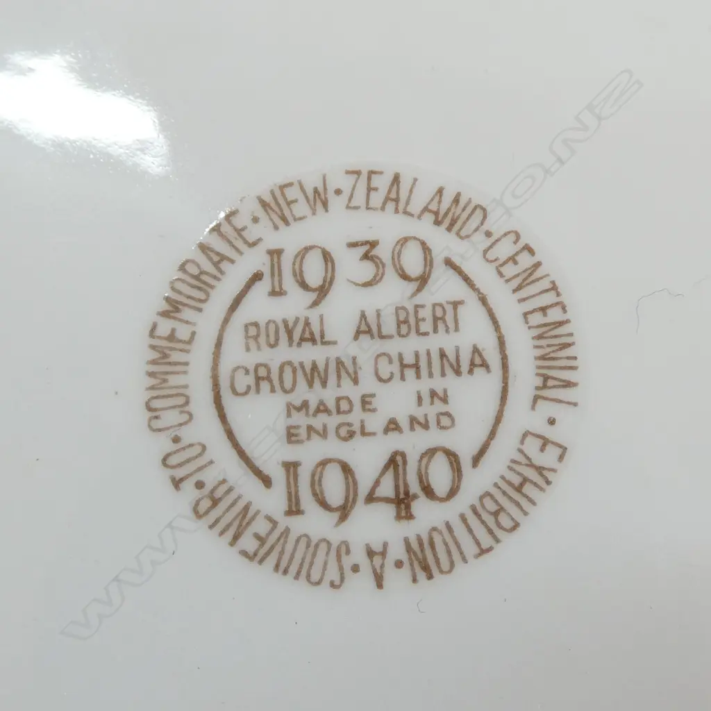 1840-1940 NZ CENTENNIAL EXHIBITION – 2 MATCHBOX HOLDERS, PLATE, & BUTTER KNIFE, Dia.160mm Image 1++