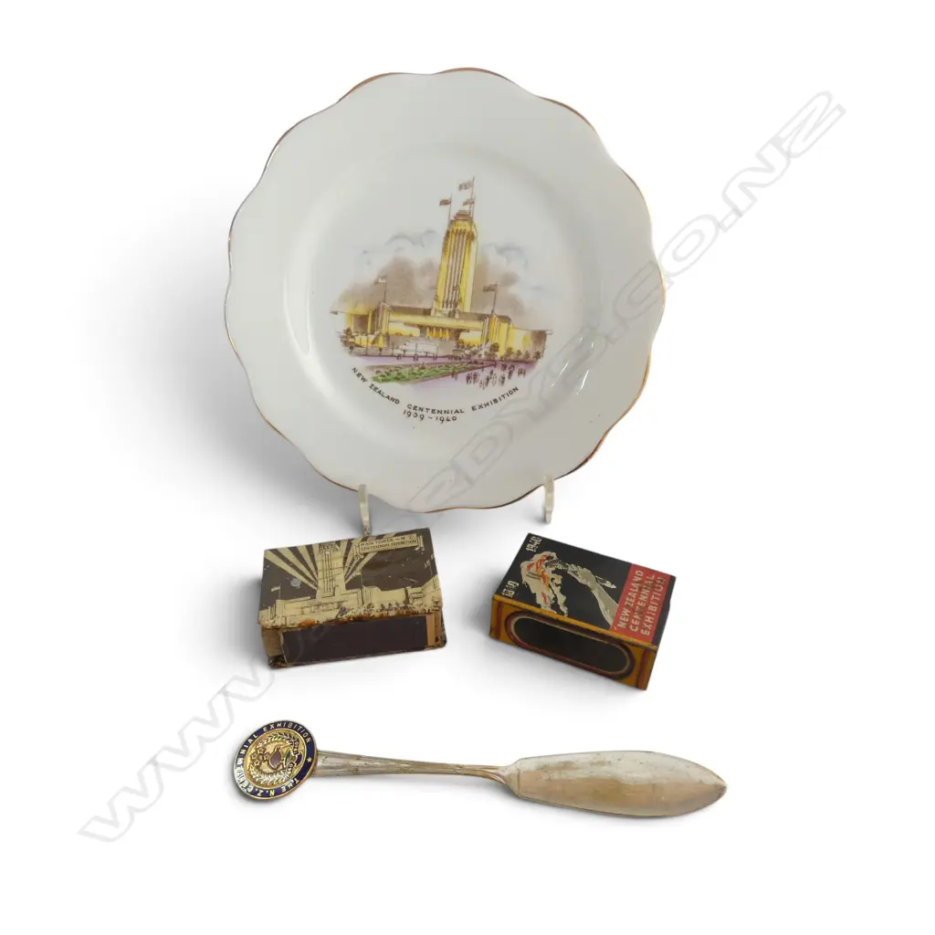 1840-1940 NZ CENTENNIAL EXHIBITION – 2 MATCHBOX HOLDERS, PLATE, & BUTTER KNIFE, Dia.160mm Image 1++