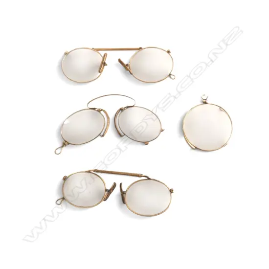 3 PRS SPECTACLES + MONOCLE TESTING BETWEEN 8-10CT