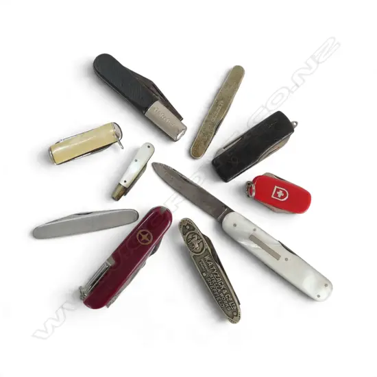 10 POCKET KNIVES INCL. STG & MOP FRUIT