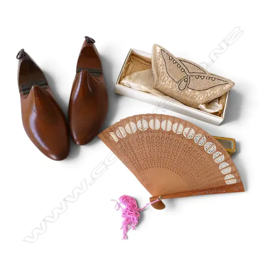 WOODEN SHOE LASTS/BEADED EVENING BAG/CHINESE BOXED FANS