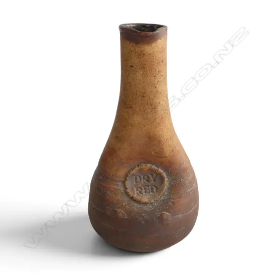 LEN CASTLE (1924 - 2011) STUDIO POTTERY 'DRY RED' CARAFE, H.240mm
