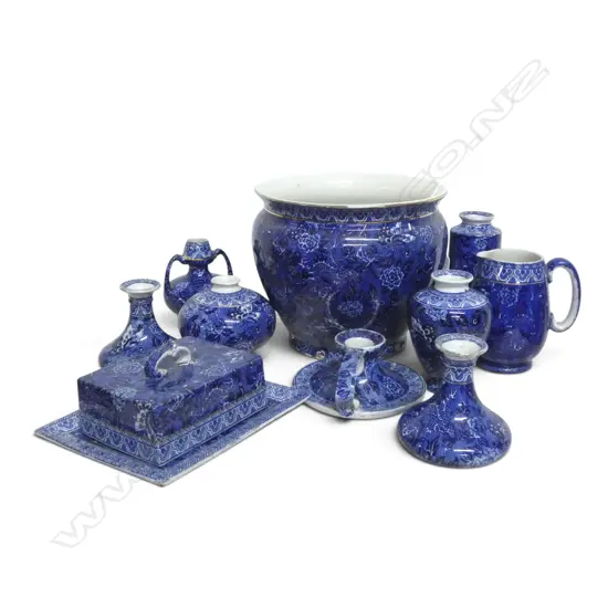 10PC COLLECTION SHELLEY BLUE & WHITE CHINA