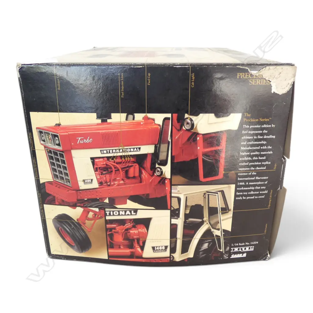 BOXED INTERNATIONAL PRECISION SERIES MODEL 1466 HARVESTER 1:16 SCALE  Image 1++